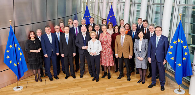 Commission EC_plenary_group